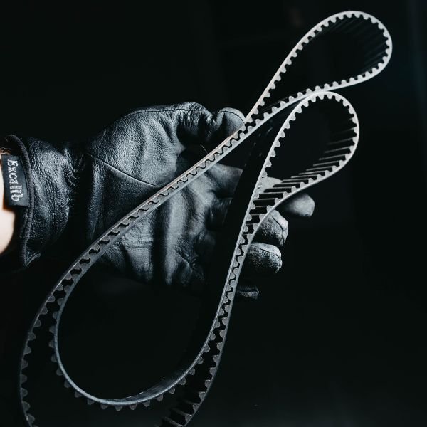 Paskirstymo diržo keitimas